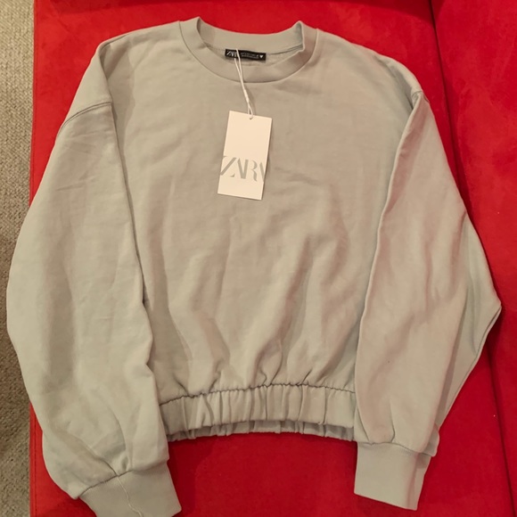 Zara Plush Sweatshirt - Picture 6 of 6